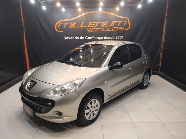 Carro Peugeot 207 2011 Hatch XR Sport 1.4 8V (flex)