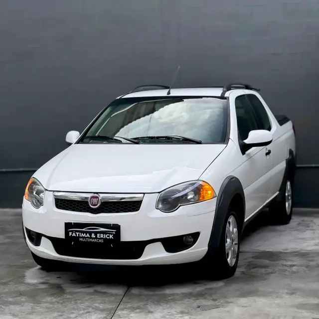 Carro Fiat Strada 2016 Trekking 1.6 16V (Flex) (Cabine Dupla)