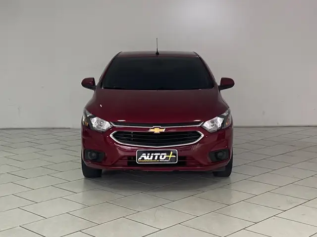 Carro Chevrolet Onix 2018 LT 1.4 8V FlexPower 5p Mec.