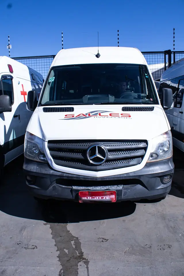Carro Mercedes-Benz Sprinter 2019 Chassi 415 CDI Longo