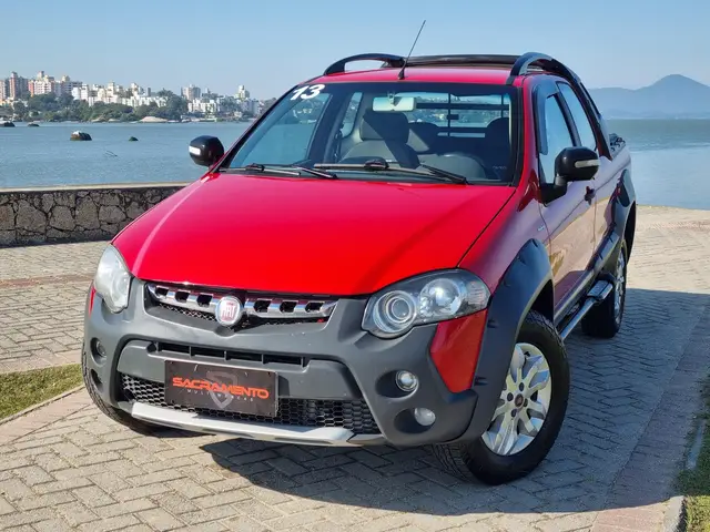 Carro Fiat Strada 2013 Adv.1.8 16V LOCKER Dualo. Flex CD