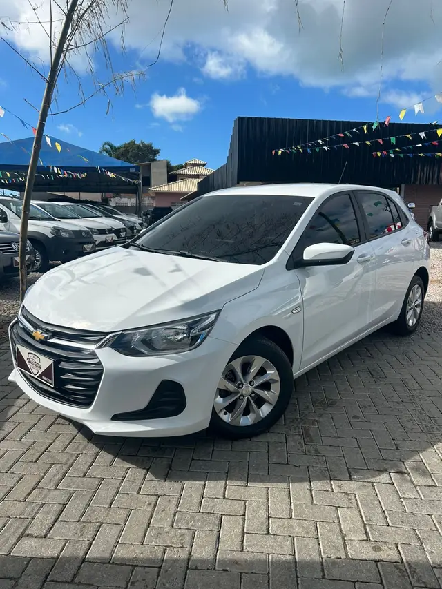 Carro Chevrolet Onix 2023 LT 1.0 Turbo