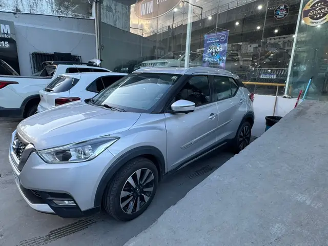 Carro Nissan Kicks 2017 1.6 SL CVT (Flex)