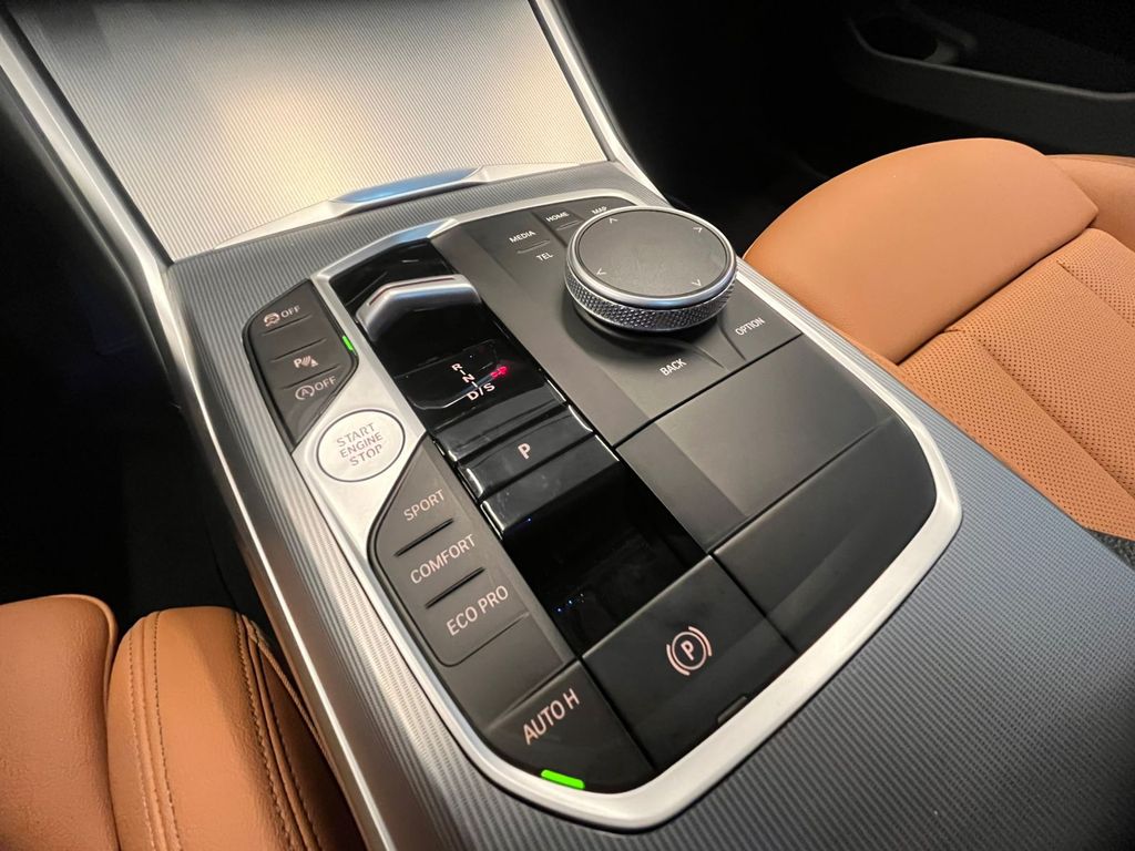 320i Sport GP 2.0 Turbo (Aut.)