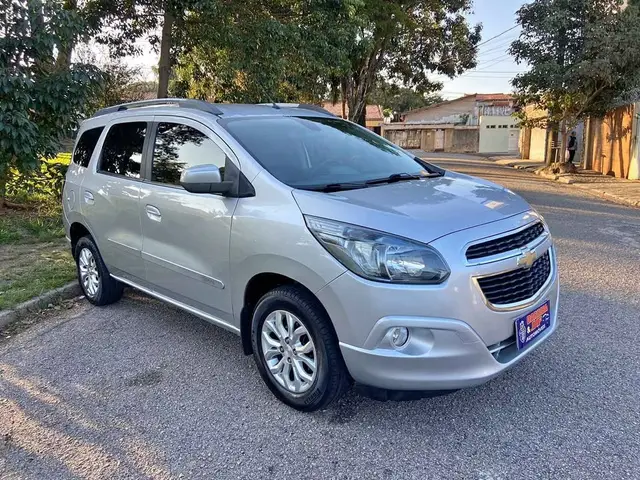 Carro Chevrolet Spin 2018 LTZ 7S 1.8 (Flex)