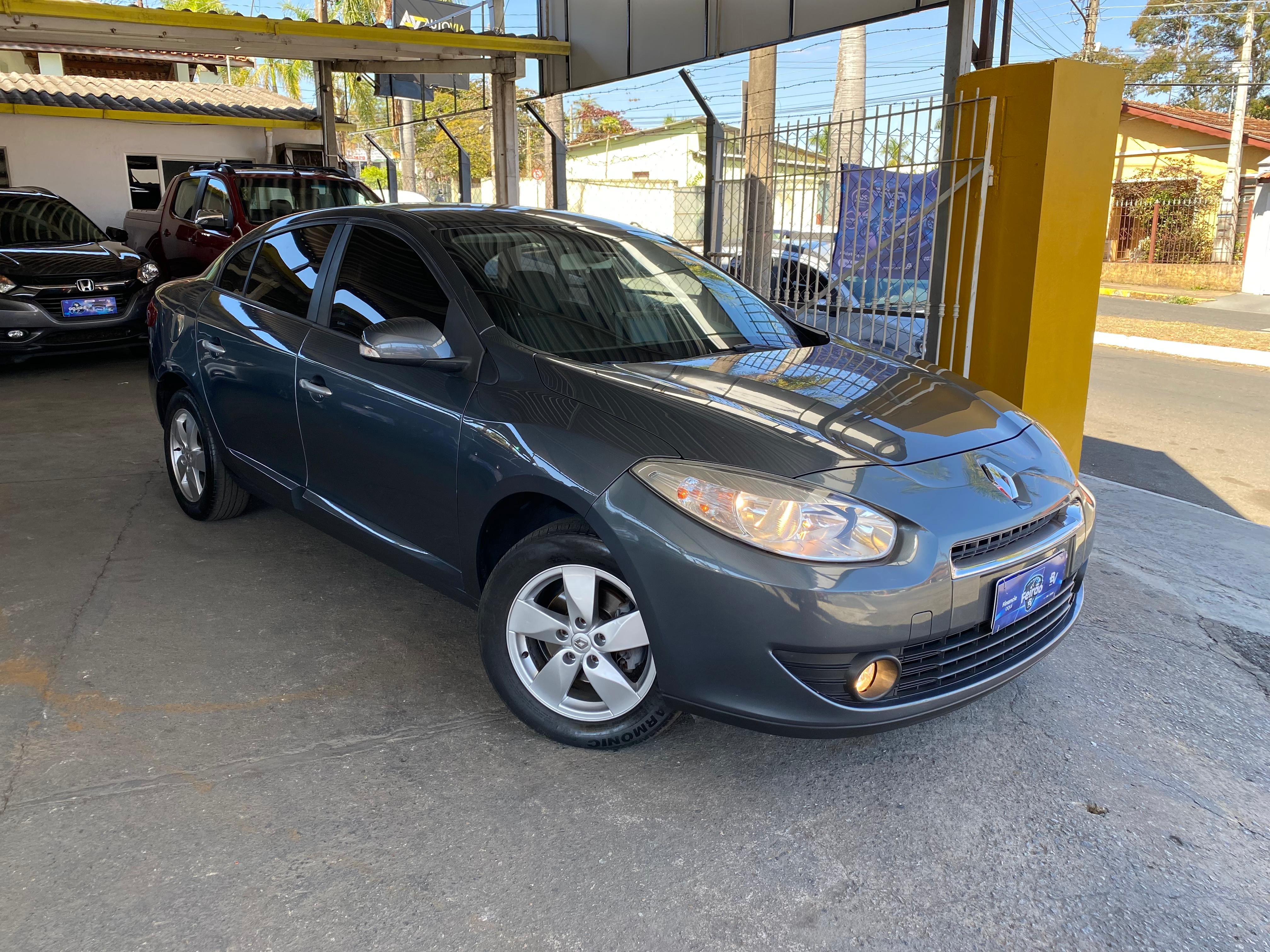 Renault Fluence 2.0 16V Dynamique (Flex)
