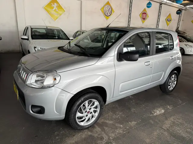 Carro Fiat Uno 2012 Vivace 1.0 8V (Flex) 4p