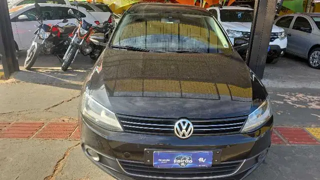 Carro Volkswagen Jetta 2014 2.0 Comfortline (Flex)