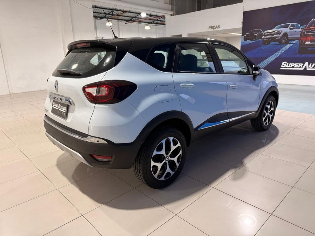 Captur Intense 1.6 16v SCe CVT (Flex)