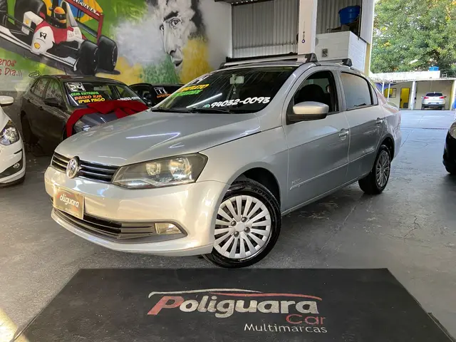 Carro Volkswagen Voyage 2014 1.0 TEC (Flex)
