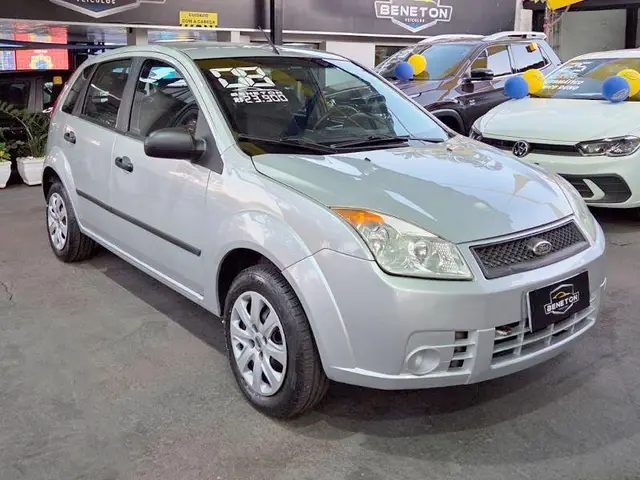 Carro Ford Fiesta Hatch 2008 1.0 (Flex)