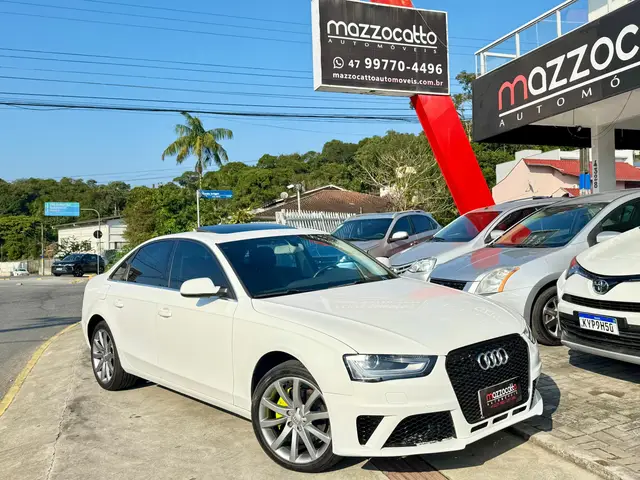 Carro Audi A4 2013 2.0 TFSI Ambition Quattro S Tronic