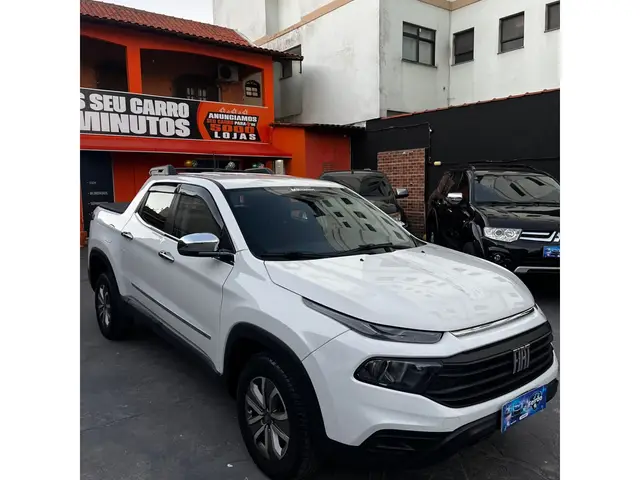 Carro Fiat Toro 2022 Endurance 1.8 AT6 FLEX (Aut)