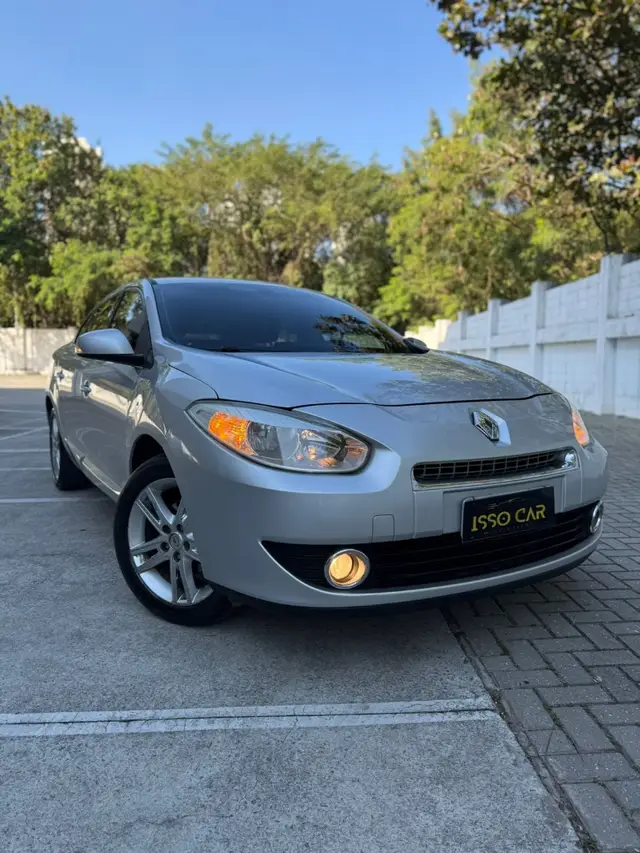 Carro Renault Fluence 2013 2.0 16V Privilege (Aut) (Flex)