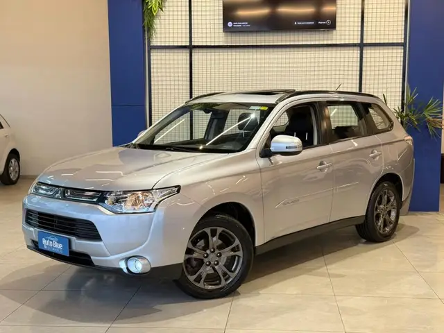 Carro Mitsubishi Outlander 2015 2.0 16V CVT