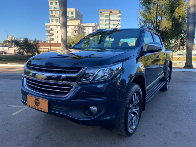 Carro Chevrolet S10 Cabine Dupla 2017 S10 2.5 ECOTEC SIDI LTZ 4x2 (Cabine Dupla)