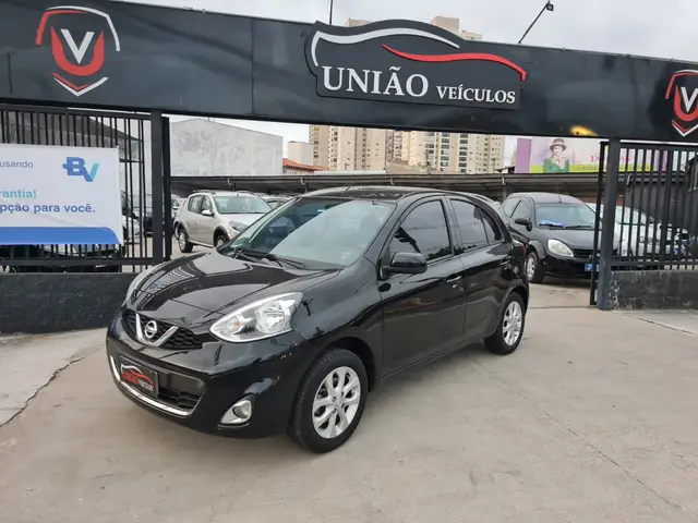 Carro Nissan March 2017 1.0 12V SV (Flex)