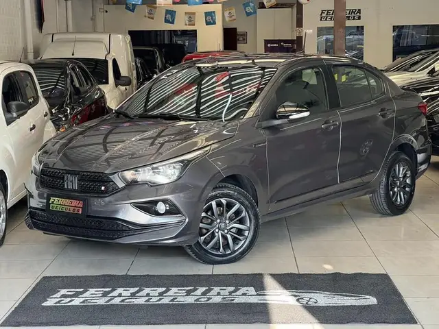 Carro Fiat Cronos 2021 Drive 1.3 (Flex)