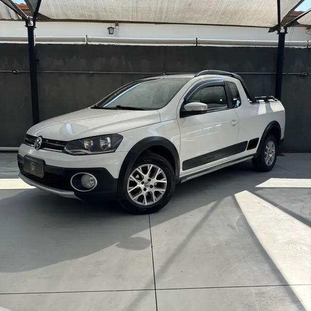 Carro Volkswagen Saveiro 2014 Cross 1.6 (Flex) (cab. estendida)