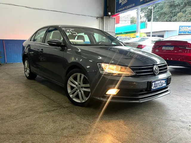Carro Volkswagen Jetta 2015 2.0 TSI Highline DSG