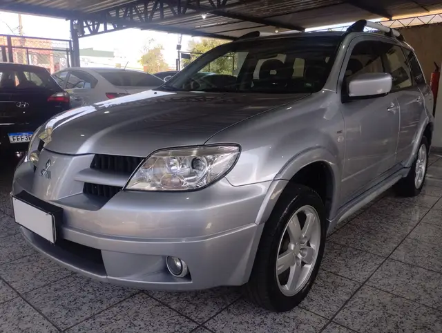 Carro Mitsubishi Airtrek 2008 4x4 2.4 16V (aut)