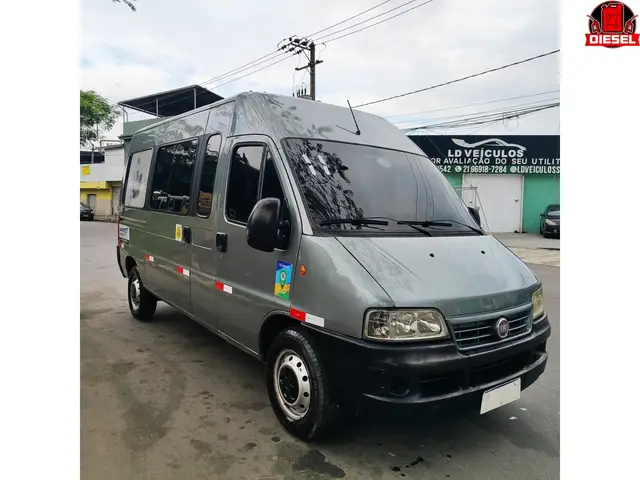 Carro Fiat Ducato 2011 Multi Teto Alto 2.3