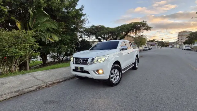Carro Nissan Frontier 2019 2.3 TD CD XE 4x4 (Aut)
