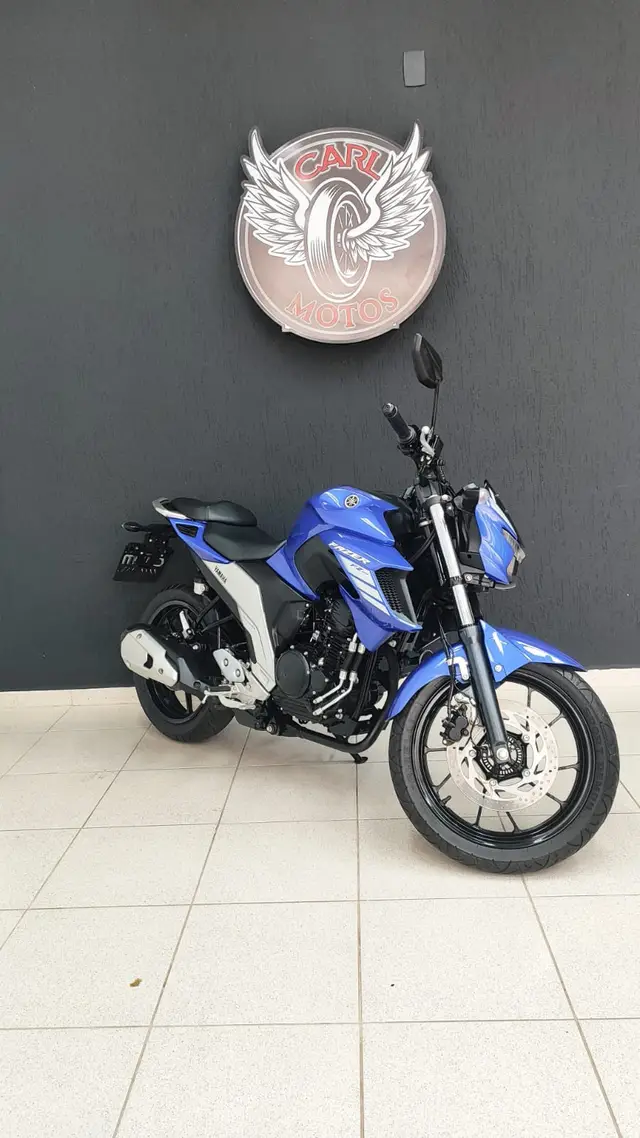 Moto Yamaha YS 250 Fazer 2023 ABS