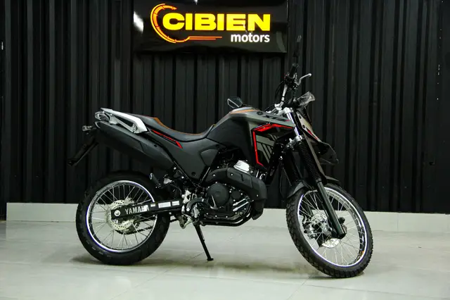 Moto Yamaha XTZ 250 Lander 2025 Connected