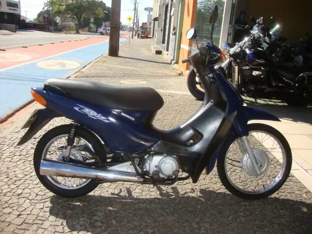 Moto Honda BIZ 100 2005 C 100 BIZ