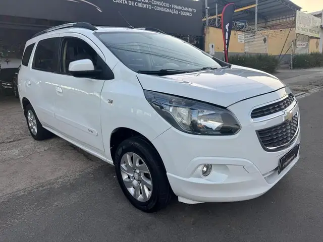 Carro Chevrolet Spin 2014 LTZ 7S 1.8 (Flex)