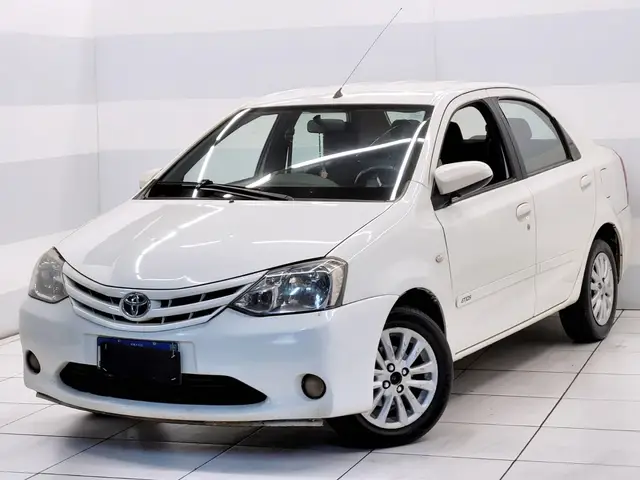 Carro Toyota Etios 2014 XLS 1.5 (Flex)