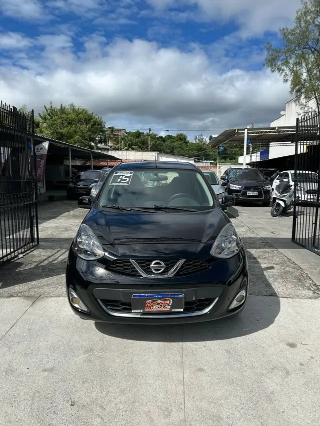 Carro Nissan March 2015 1.6 16V SL (Flex)