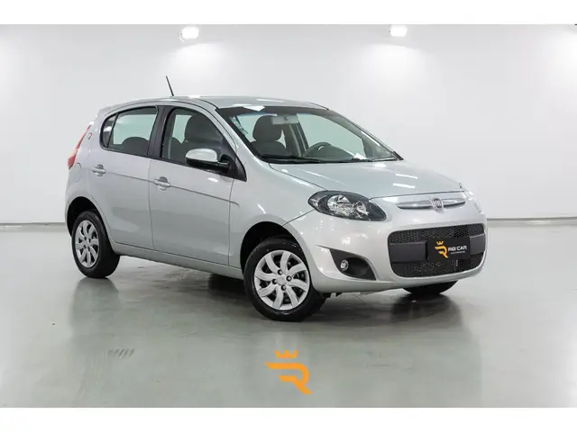 Carro Fiat Palio Weekend 2013 Attractive 1.4 8V (Flex)