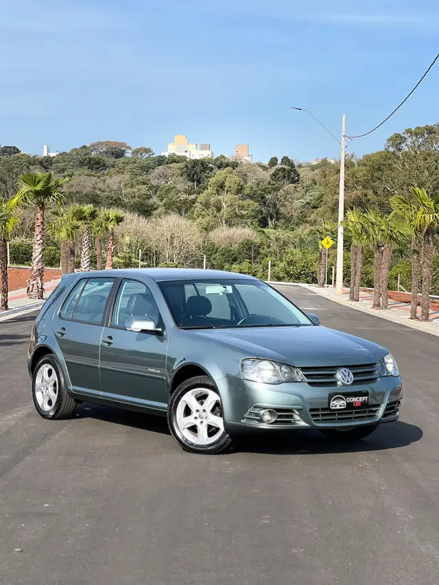 Carro Volkswagen Golf 2010 Sportline 1.6 (Flex)