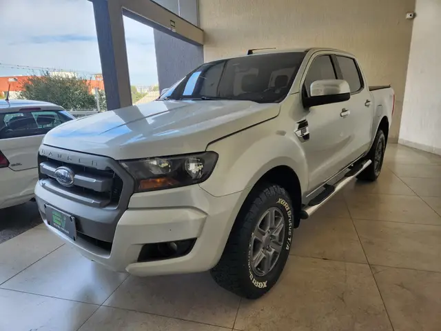 Carro Ford Ranger Cabine Dupla 2017 Ranger 2.2 TD XLS CD 4x4 (Aut)