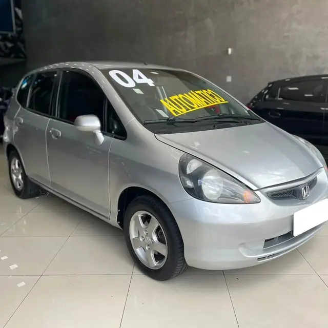 Carro Honda Fit 2004 LXL 1.4