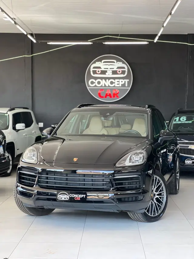 Carro Porsche Cayenne 2023 3.0 V6 462cv (Híbrido)