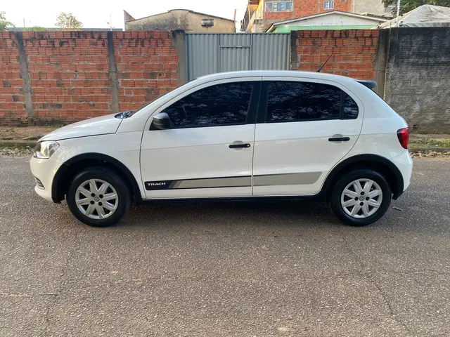 Carro Volkswagen Gol 2014 1.0 TEC Track (Flex)