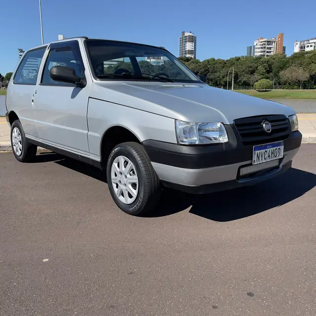 Carro Fiat Uno Mille 2013 Fire Economy 1.0 (Flex) 2p