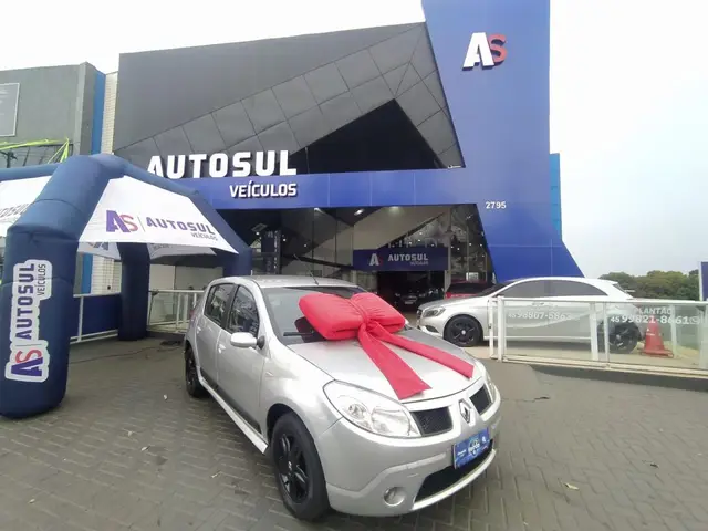 Carro Renault Sandero 2009 Privilège 1.6 8V Hi-Torque (flex)