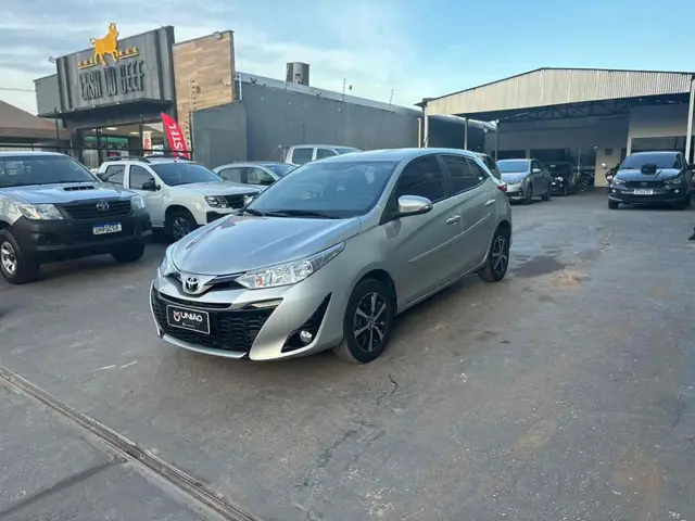 Carro Toyota Yaris Sedan 2022 1.5 XL Plus Connect CVT (Flex)