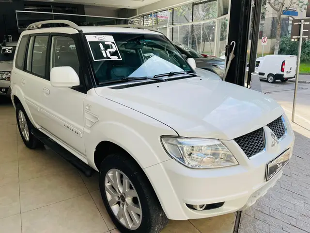 Carro Mitsubishi Pajero TR4 2012 2.0 16V 4x2 (Flex) (Aut)