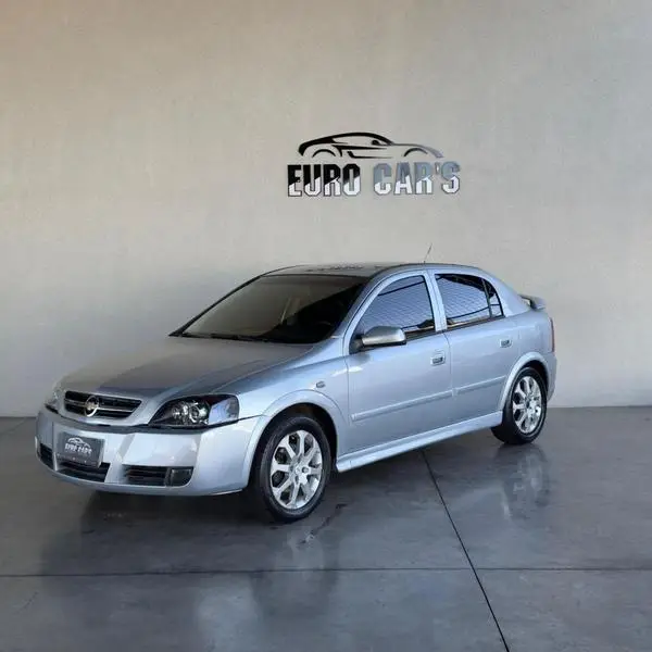 Carro Chevrolet Astra Hatch 2010 Advantage 2.0 (Flex)