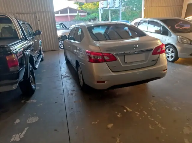 Carro Nissan Sentra 2015 SL 2.0 16V CVT (Flex)