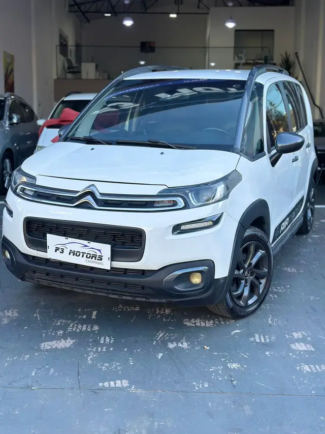 Carro Citroën Aircross 2017 1.6 16V Shine Business BVA (Flex)
