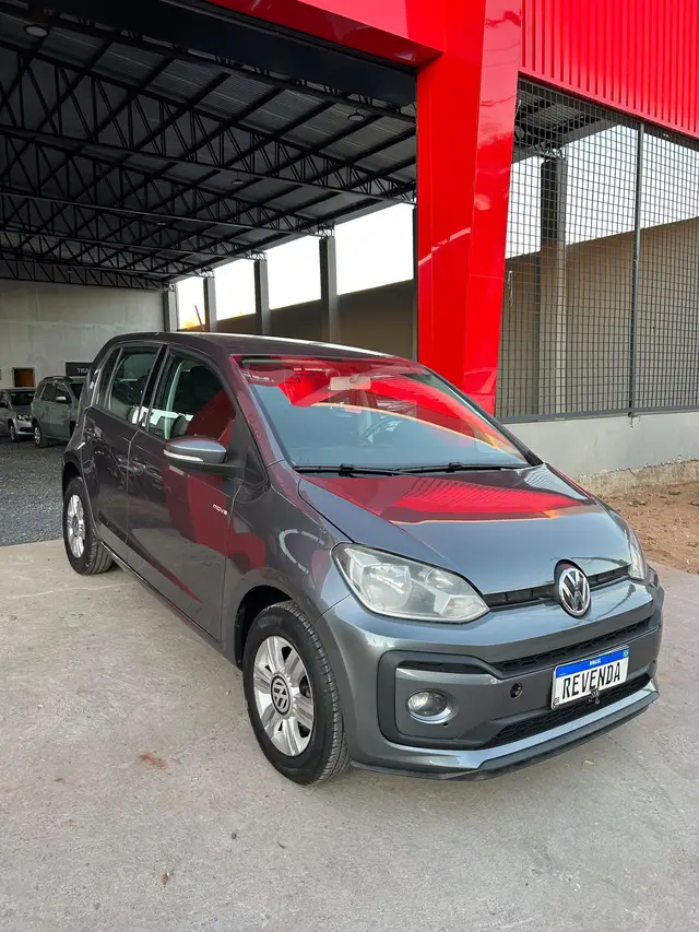 Carro Volkswagen Up! 2018 1.0 12v E-Flex move up!