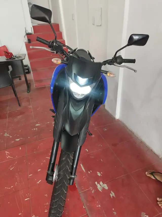 Moto Yamaha XTZ 250 Lander 2023 ABS