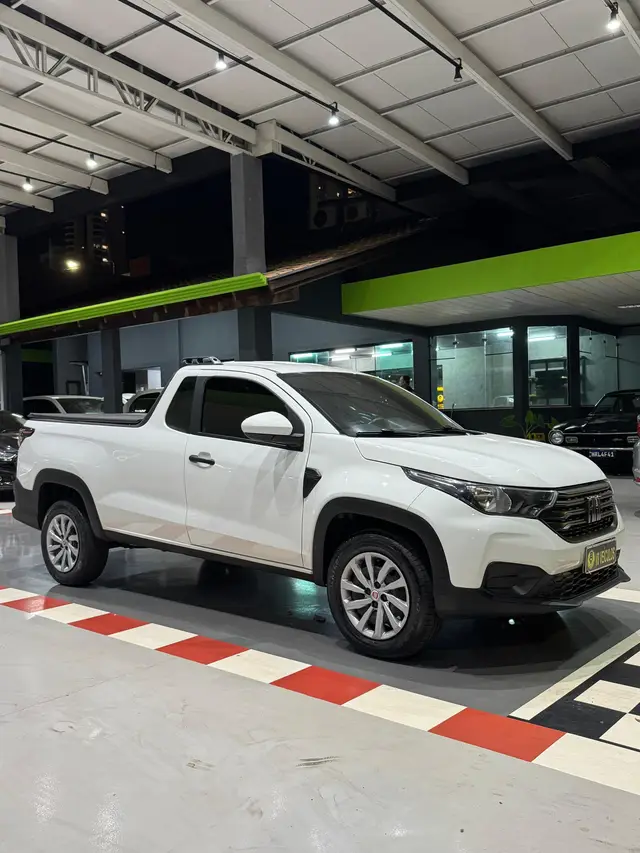 Carro Fiat Strada 2023 Endurance 1.4 CS