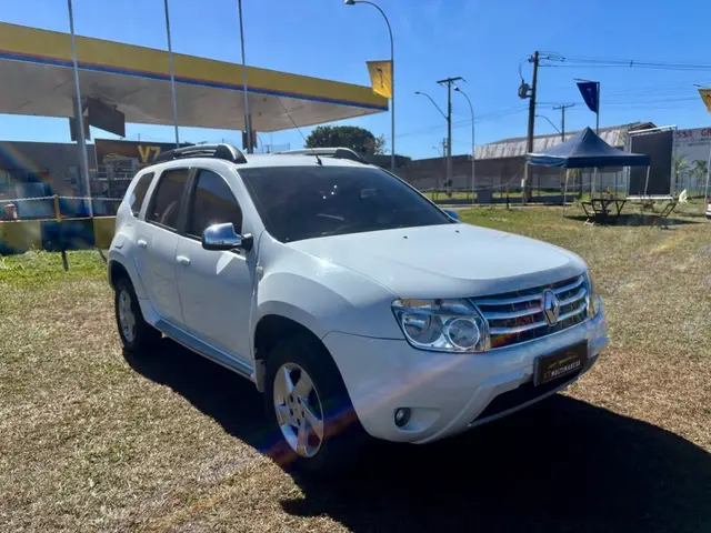 Carro Renault Duster 2015 2.0 16V Dynamique (Flex)